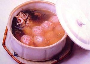 黃酒燉鯽魚 黃酒燉鯽魚