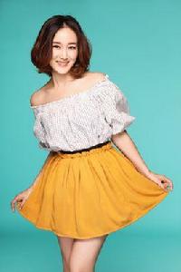 靠著寂寞取暖 靠著寂寞取暖