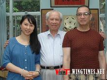 梁挺與親友合照