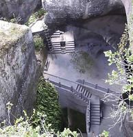 伍山石窟 伍山石窟