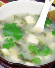 生菜花豆腐瘦肉湯 生菜花豆腐瘦肉湯
