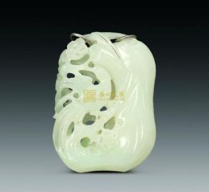 白玉花鳥佩 白玉花鳥佩