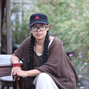 江萍[廣東省美術家協會會員]