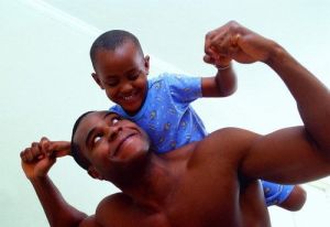 父嚴子孝 父嚴子孝