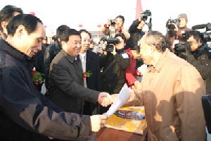 （圖）國家人口計生委“三下鄉”活動