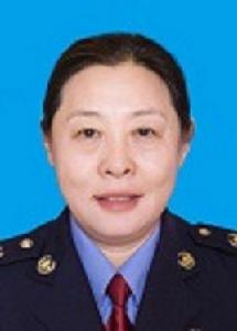 李曉冬[德州市稅務局黨委副書記、副局長]