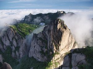 不畏浮雲遮望眼 不畏浮雲遮望眼