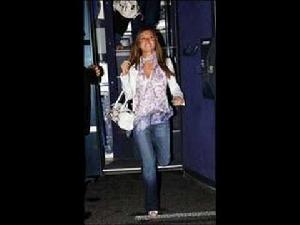 妮歌拉·哈特 妮歌拉·哈特