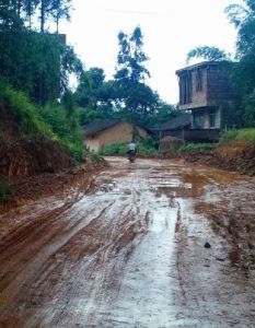 爛泥塘村 爛泥塘村
