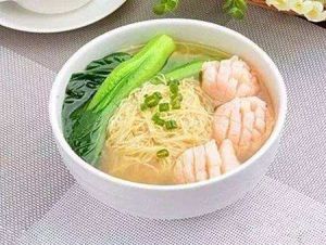 蝦仁丸子湯麵 蝦仁丸子湯麵