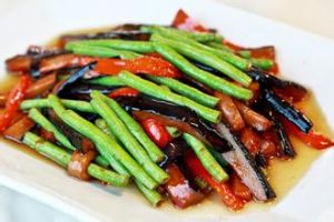 豆角燜茄條