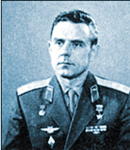 列昂諾夫[列昂諾夫]