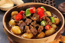 土豆牛腩 土豆牛腩