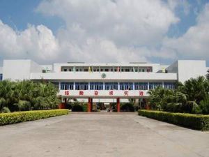 揭東縣埔田中學 揭東縣埔田中學