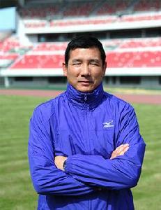 李曉[足球教練]