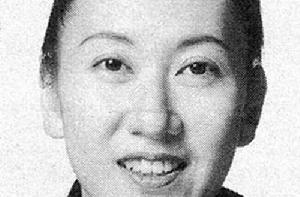 伊野尾理枝 伊野尾理枝