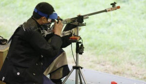 50米步槍三種姿勢射擊-蹲姿