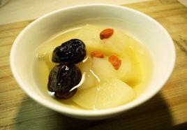 宿舍冰糖蜜棗雪梨湯 宿舍冰糖蜜棗雪梨湯