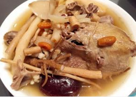 黨參黃芪蒸土雞