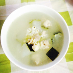 冬瓜薏米排骨湯