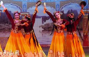 新疆維吾爾木卡姆藝術