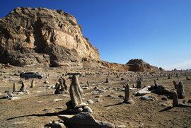 德令哈外星人遺址 德令哈外星人遺址