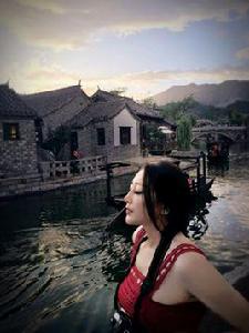 丁豐[模特經紀人]