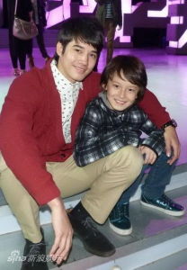 馬里奧和聶傑銘 