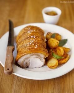 脆皮豬肉 脆皮豬肉