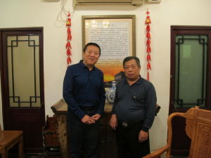 著名京味兒作家劉一達（左）和劉維嘉在一起