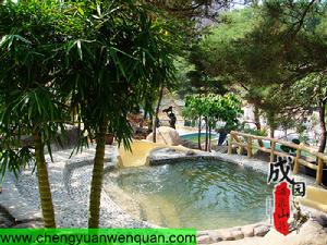 成園室外溫泉一景