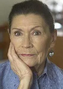 安娜·奧菲麗亞·莫吉亞 安娜·奧菲麗亞·莫吉亞