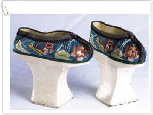 蘭色繡花花盆底靴 蘭色繡花花盆底靴