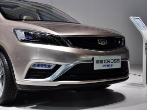 吉利帝豪CROSS 吉利帝豪CROSS