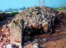 喜德大石墓 喜德大石墓