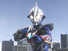 奈克賽斯奧特曼藍色成年形態