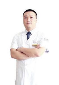 王飛[西安雁塔伊美爾門診部執業醫師]