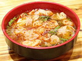 酸辣餛飩 酸辣餛飩