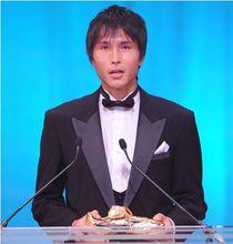 獲得2009年金靴獎