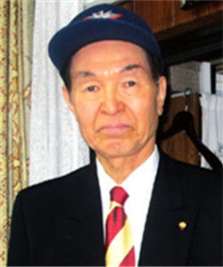 服部千春 服部千春