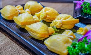 蟹黃魚籽夾餅 蟹黃魚籽夾餅