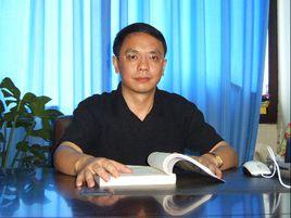 潘錦[電子科技大學大學電子工程學院原副院長]