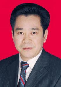 胡忠威[湖南省婁底市人民政府黨組成員、秘書長]