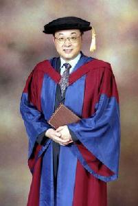 鄭新民[武漢大學教授]