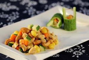 腰果時蔬炒雞丁 腰果時蔬炒雞丁