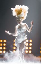 ladygaga的白色緊身衣