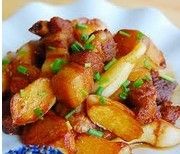 白玉茭白片燒肉