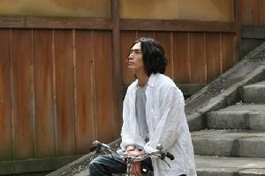 《合上的筆記》