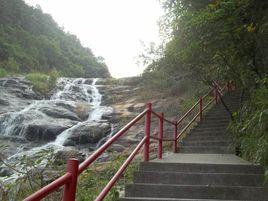 山不轉路轉 山不轉路轉