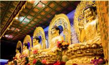 大殿內的五方佛